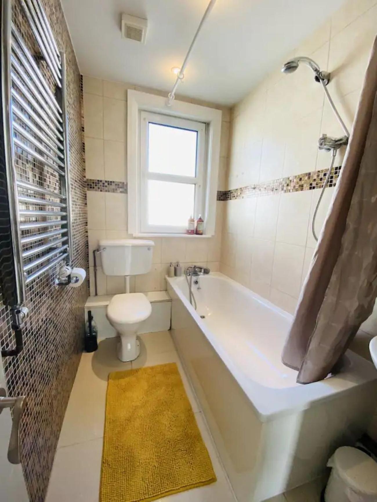 Castle View 2 Bedroom Apartment In Town Centre Hastings Exterior photo